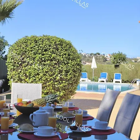 Lilac - Walking Distance To